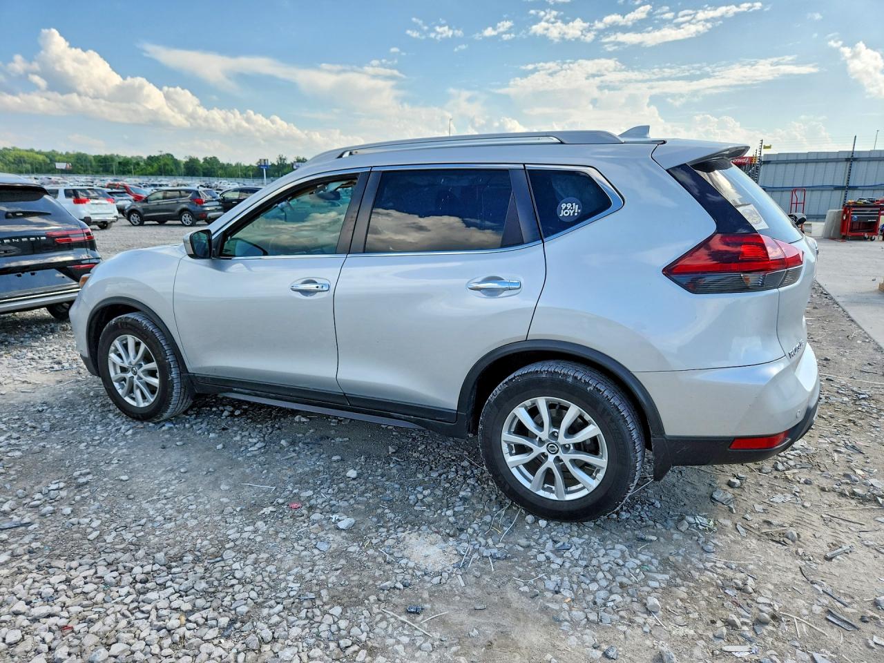 2020 NISSAN ROGUE SV — снимка 2