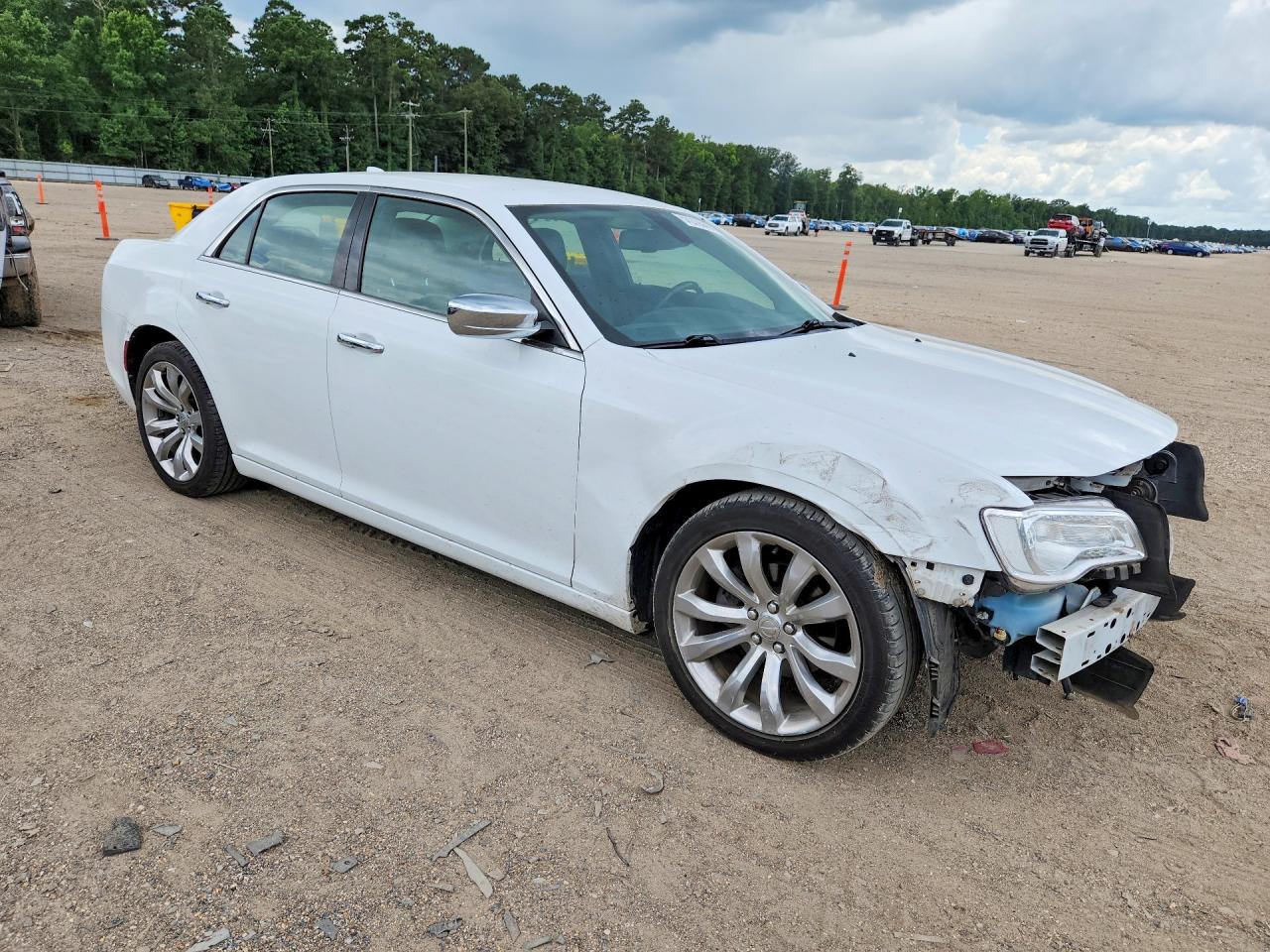 2018 CHRYSLER 300 LIMITED — снимка 4