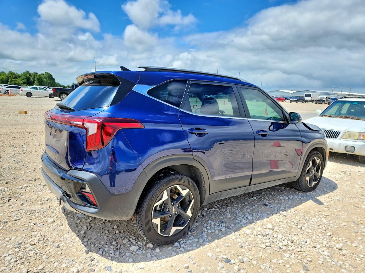 2024 KIA SELTOS EX — снимка 3