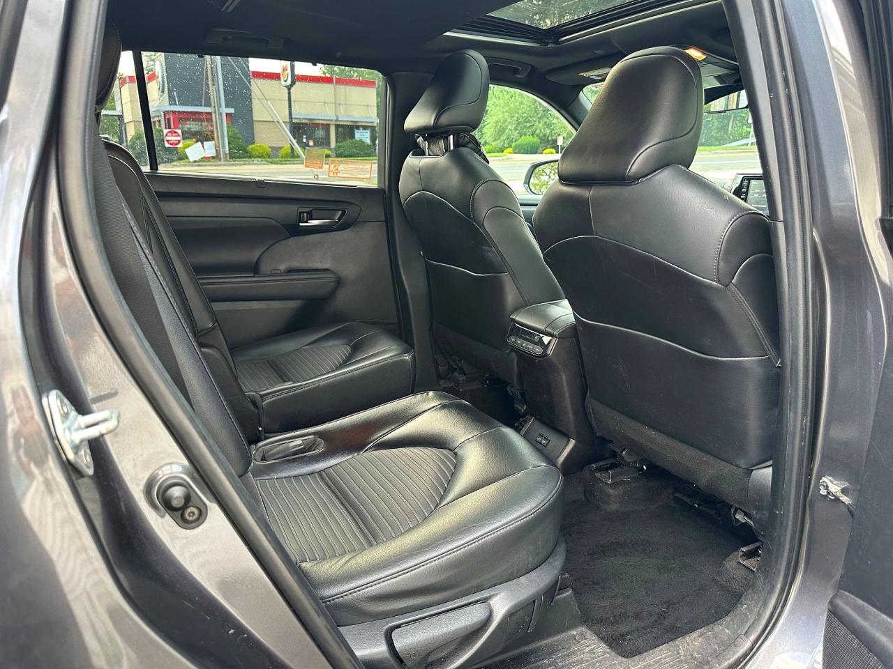 2022 TOYOTA HIGHLANDER XSE — снимка 5