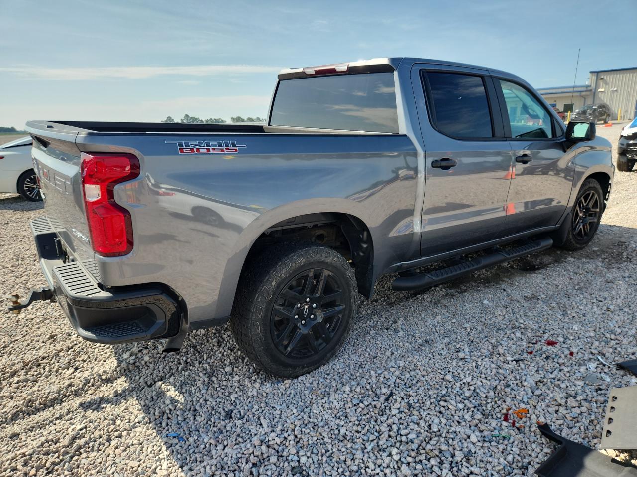 2022 CHEVROLET SILVERADO LTD K1500 TRAIL BOSS CUSTOM — снимка 3