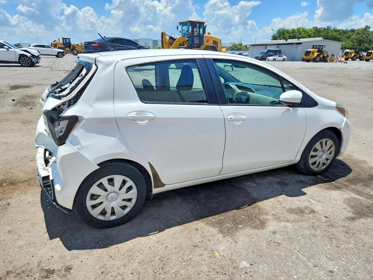 2017 TOYOTA YARIS 5-DOOR L FLEET — снимка 3