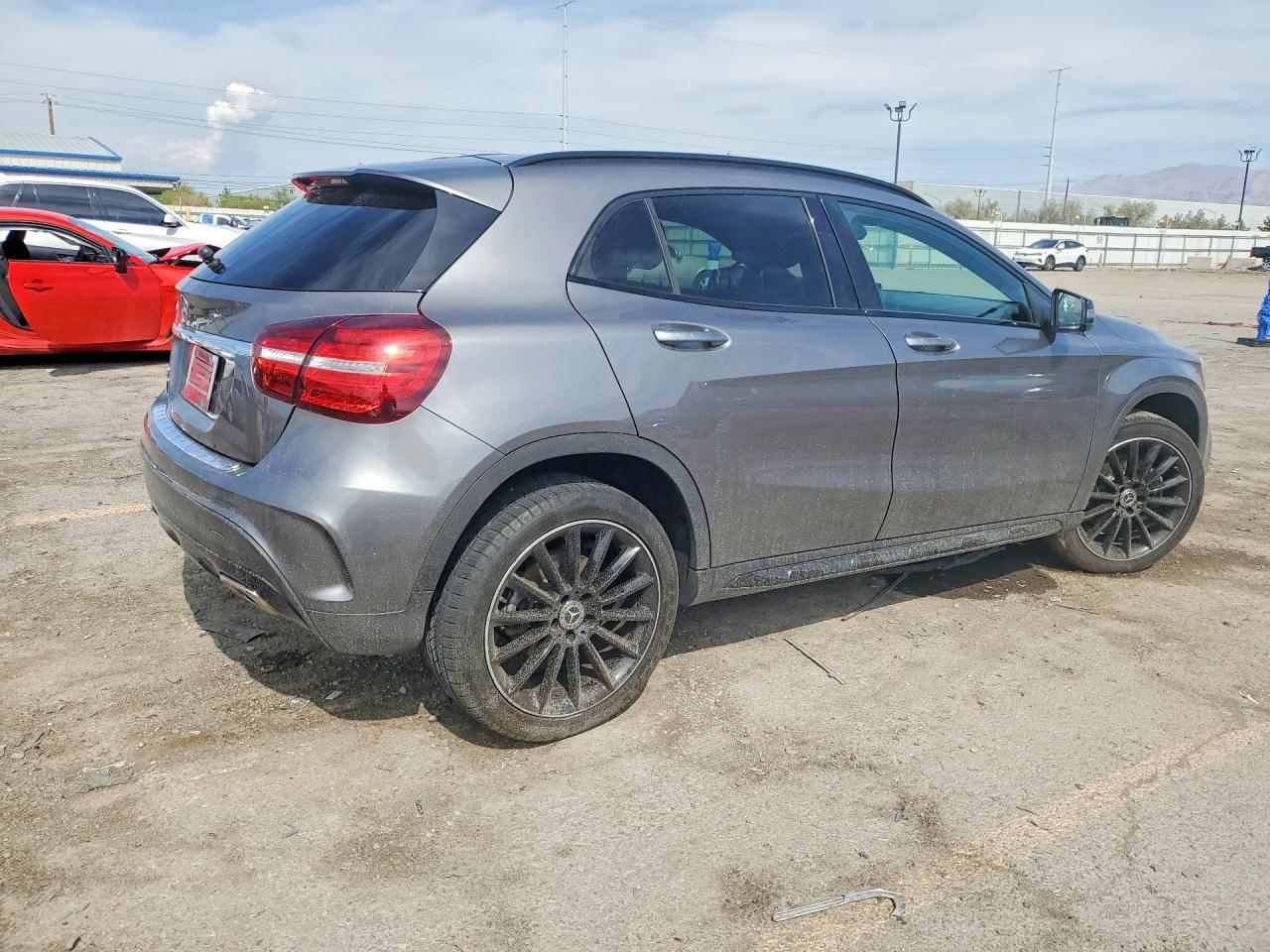 2020 MERCEDES-BENZ GLA 250 — снимка 3