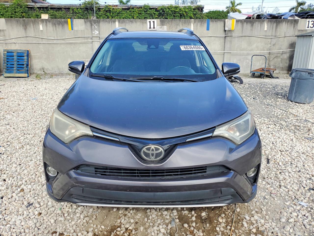 2018 TOYOTA RAV4 XLE — снимка 5