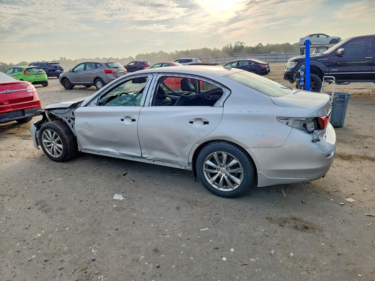 2014 INFINITI Q50 BASE — снимка 2
