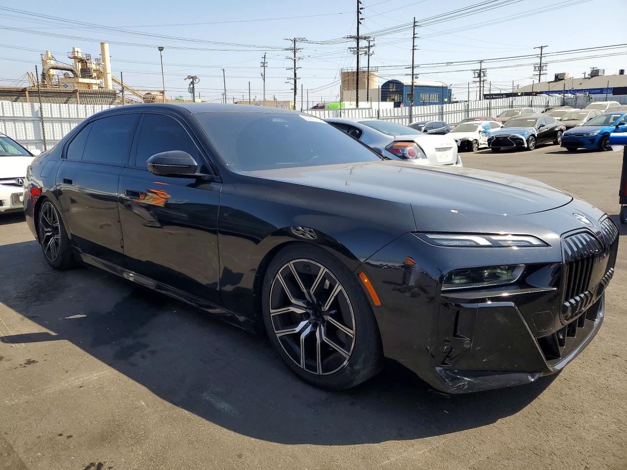 2023 BMW 740 I — снимка 4