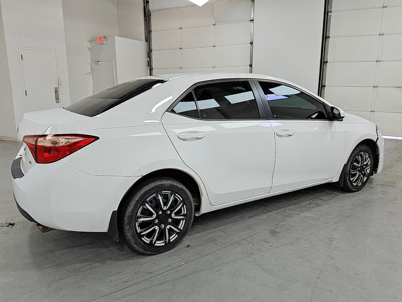 2017 TOYOTA COROLLA LE — снимка 3