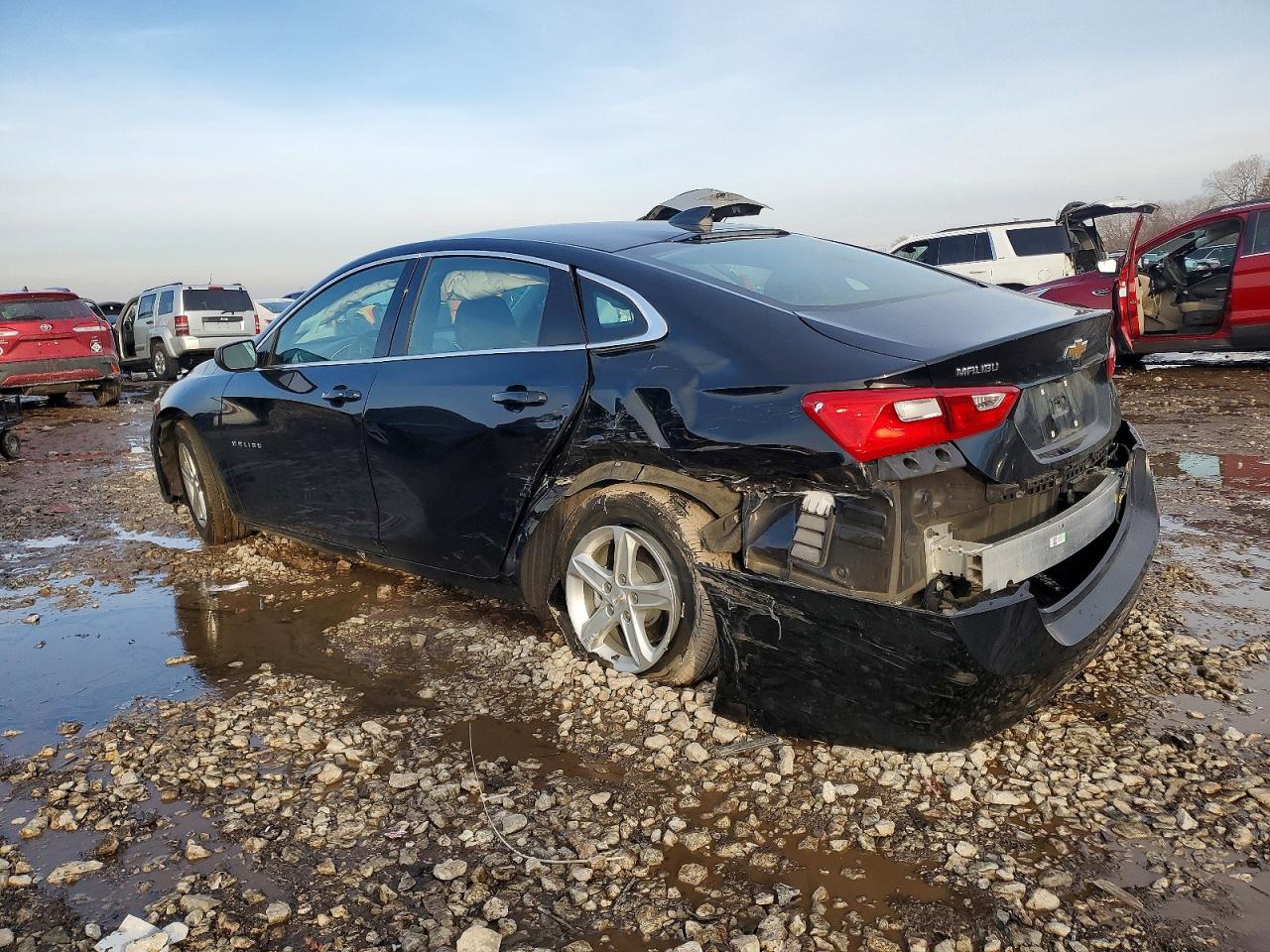 2024 CHEVROLET MALIBU LS — снимка 2