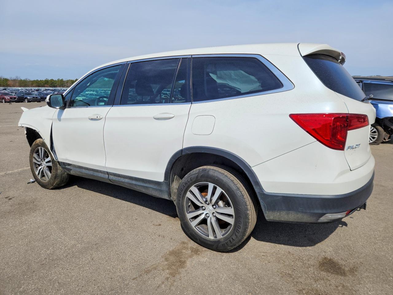 2018 HONDA PILOT EX — снимка 2