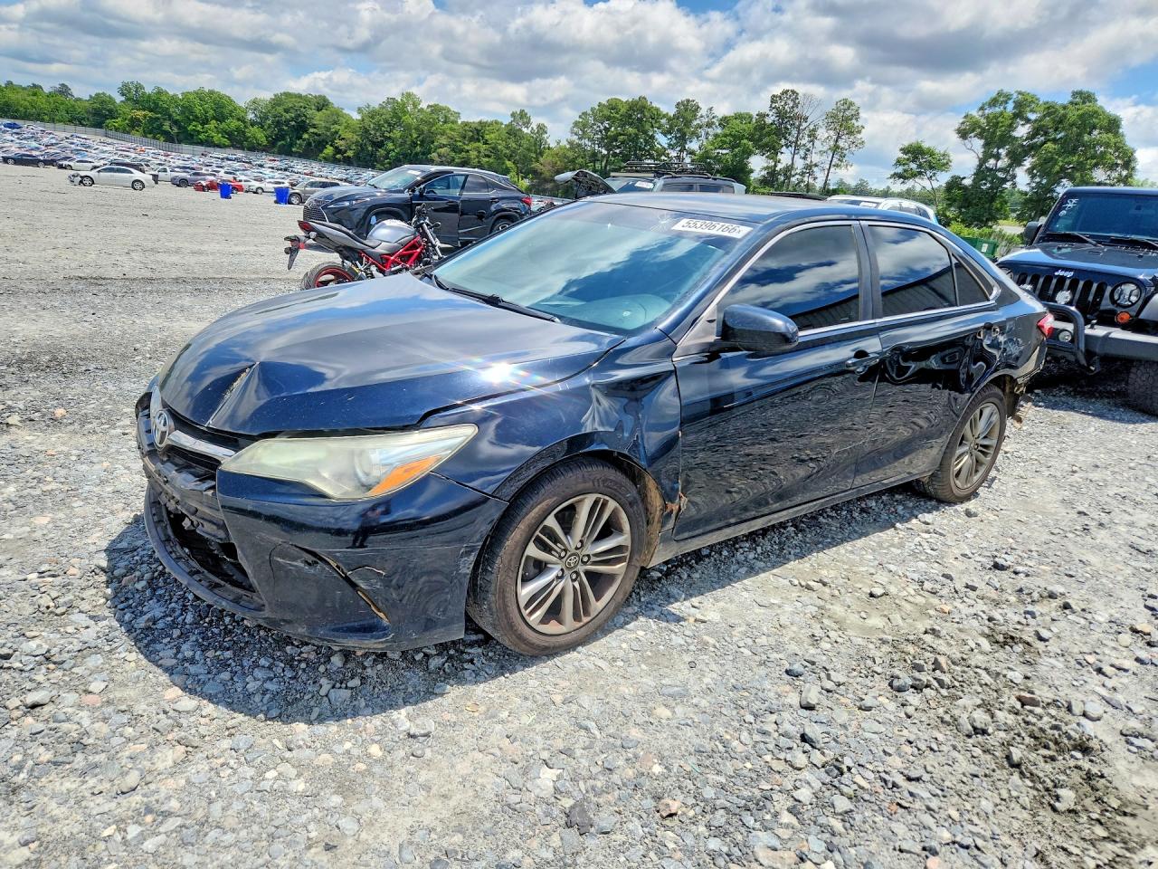 2017 TOYOTA CAMRY SE