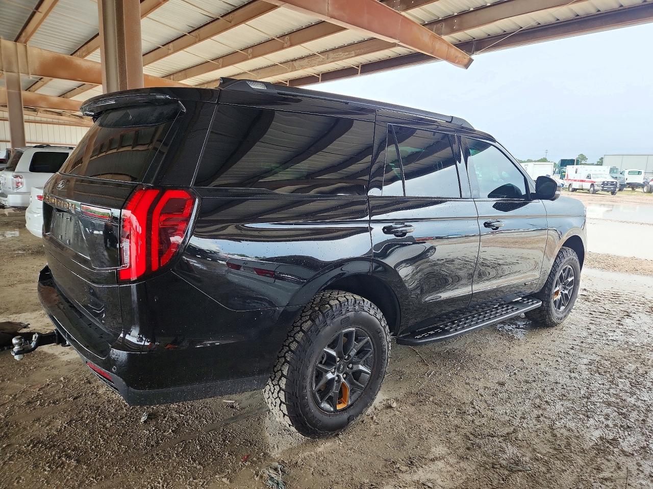2026 FORD EXPEDITION TREMOR — снимка 3