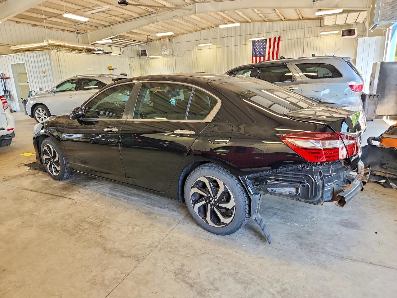 2017 HONDA ACCORD EXL — снимка 2