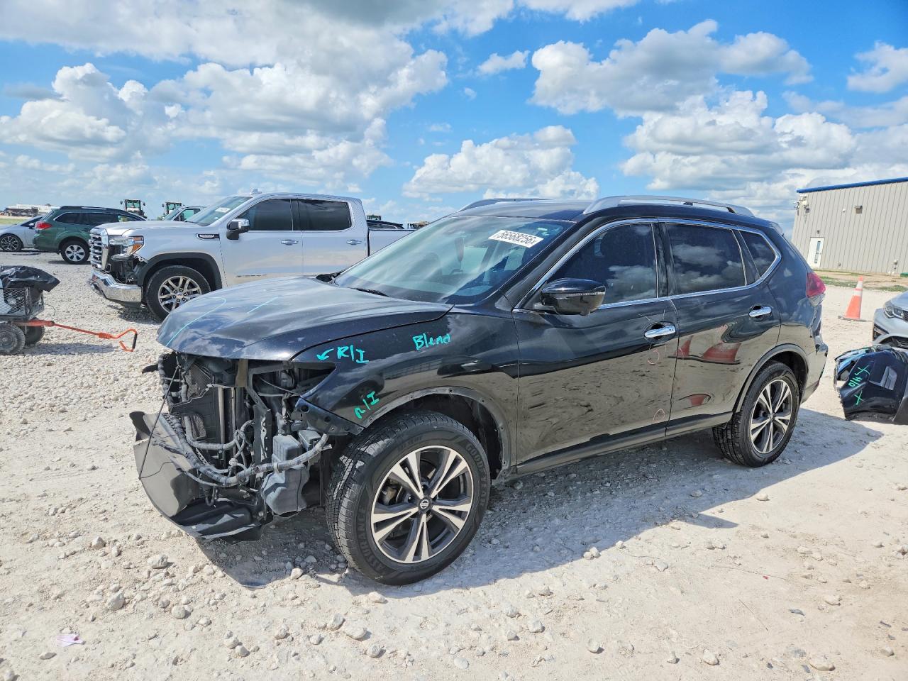 2020 NISSAN ROGUE SV