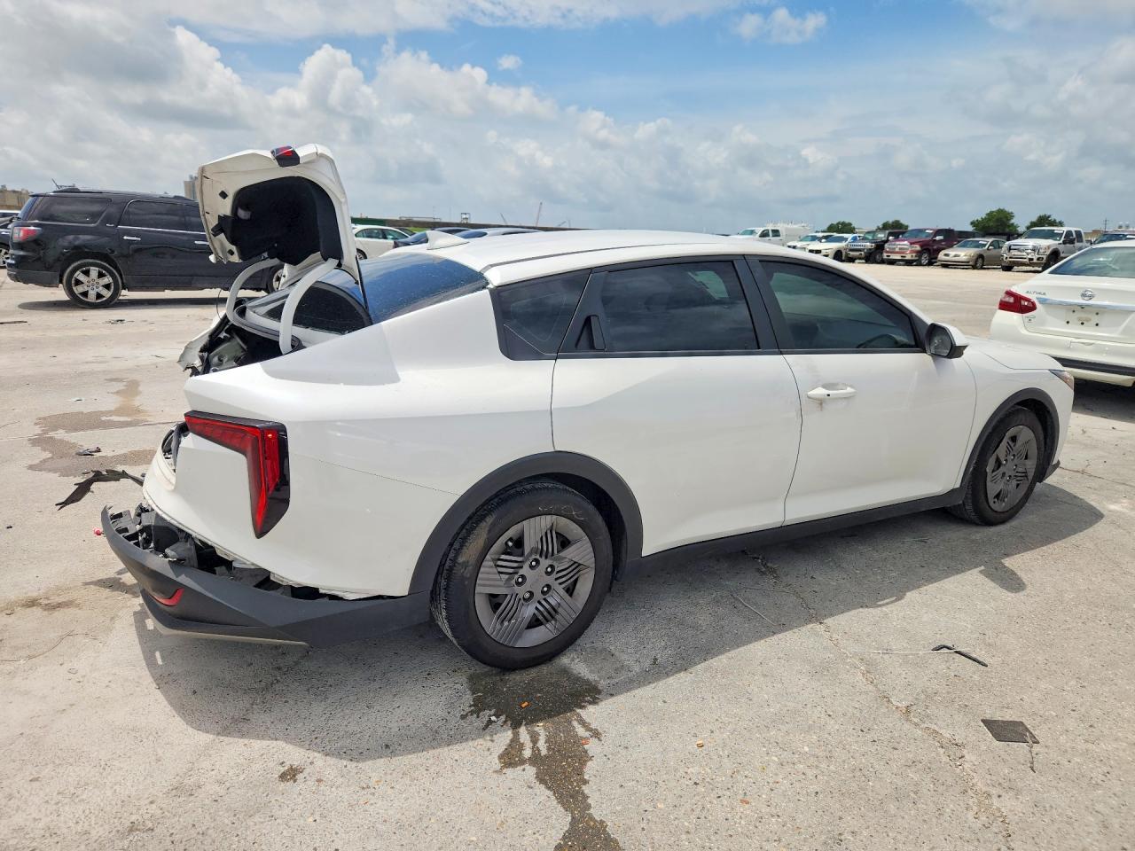 2025 KIA K4 LX — снимка 3