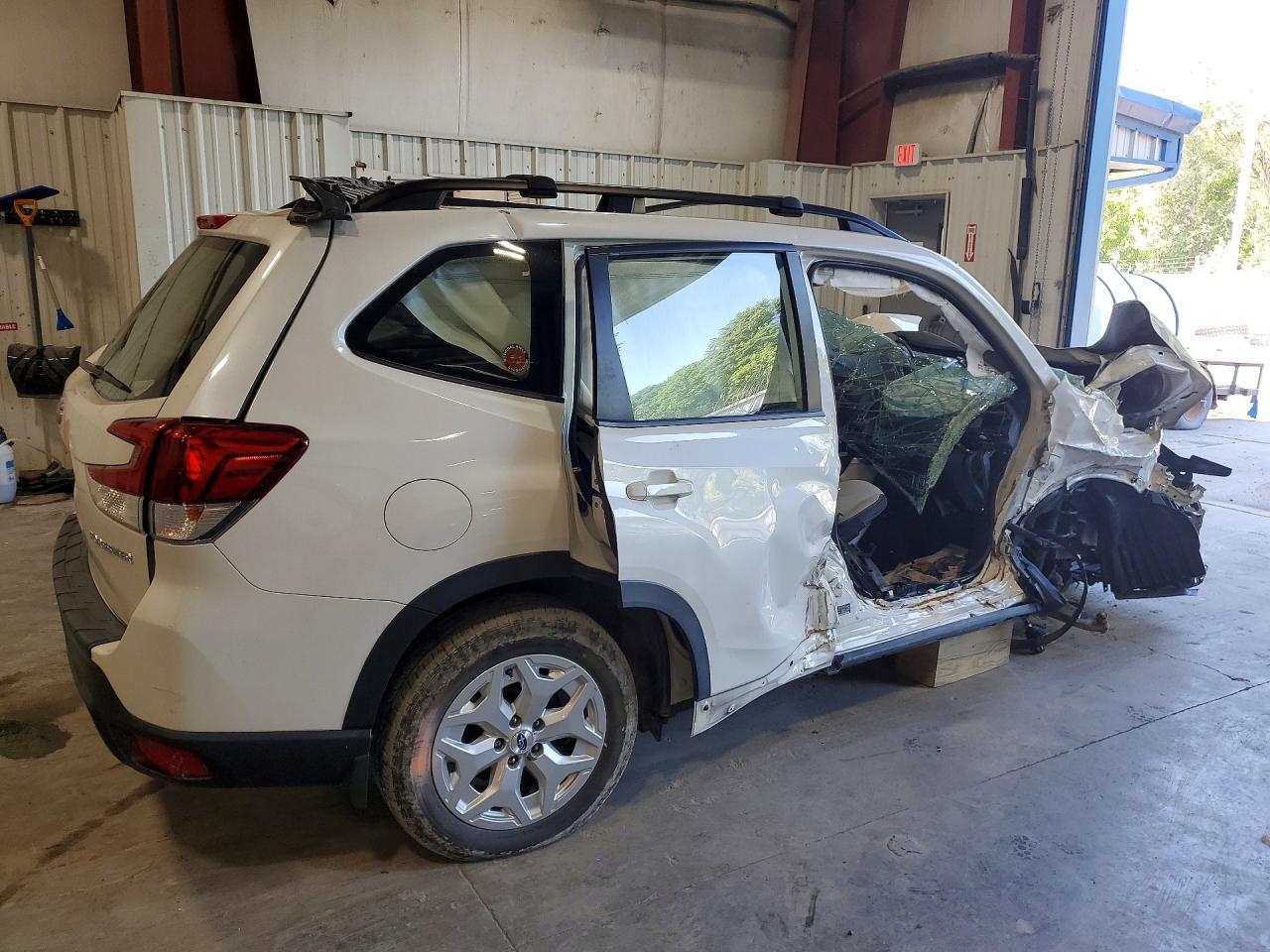 2019 SUBARU FORESTER — снимка 3