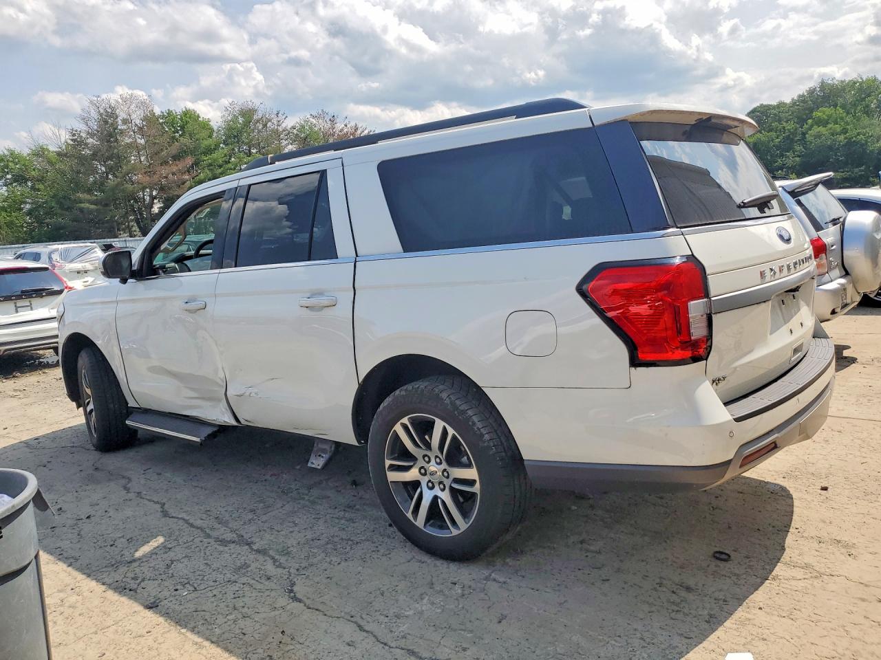 2022 FORD EXPEDITION MAX XLT — снимка 2