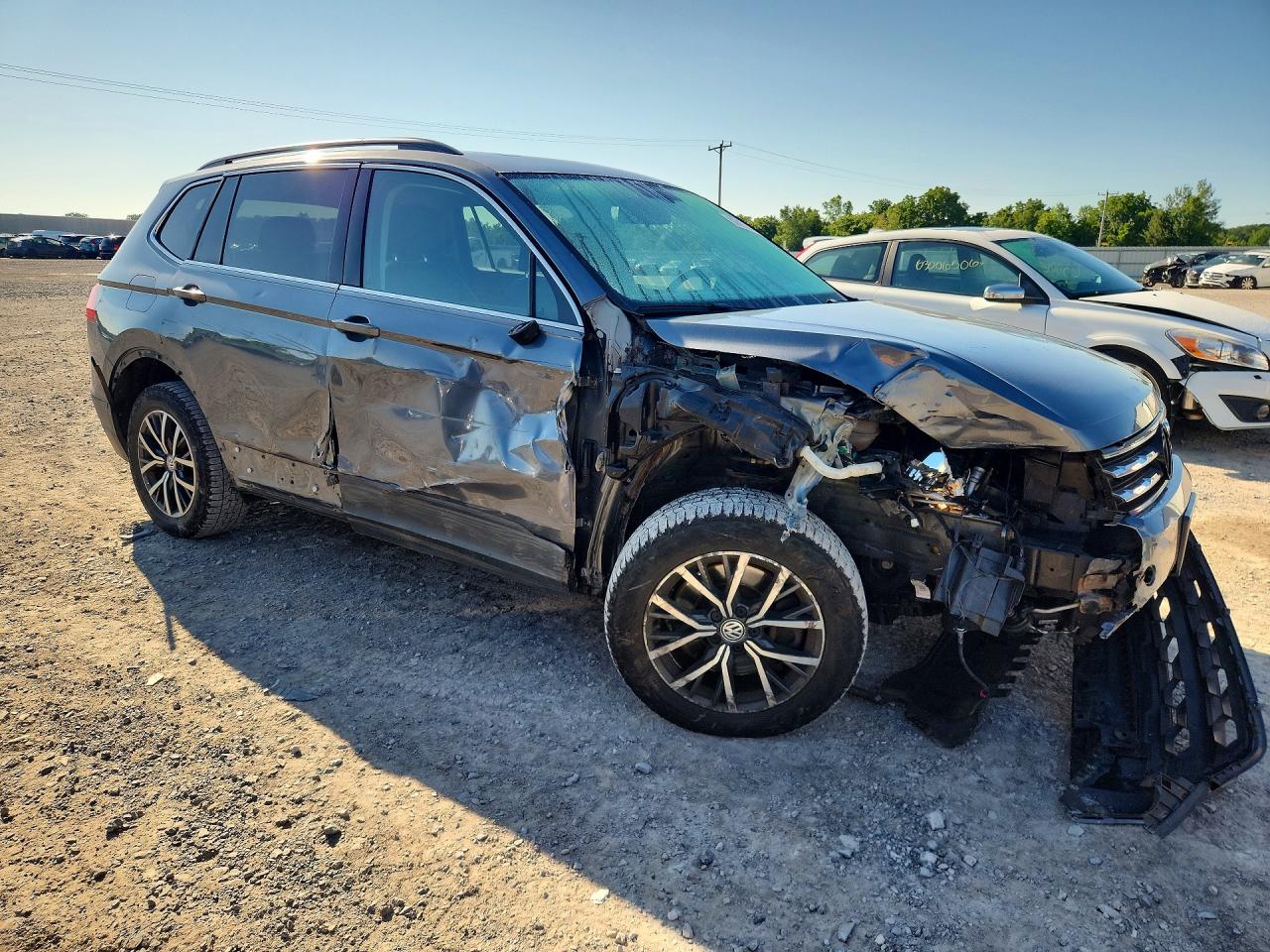 2019 VOLKSWAGEN TIGUAN SE — снимка 4