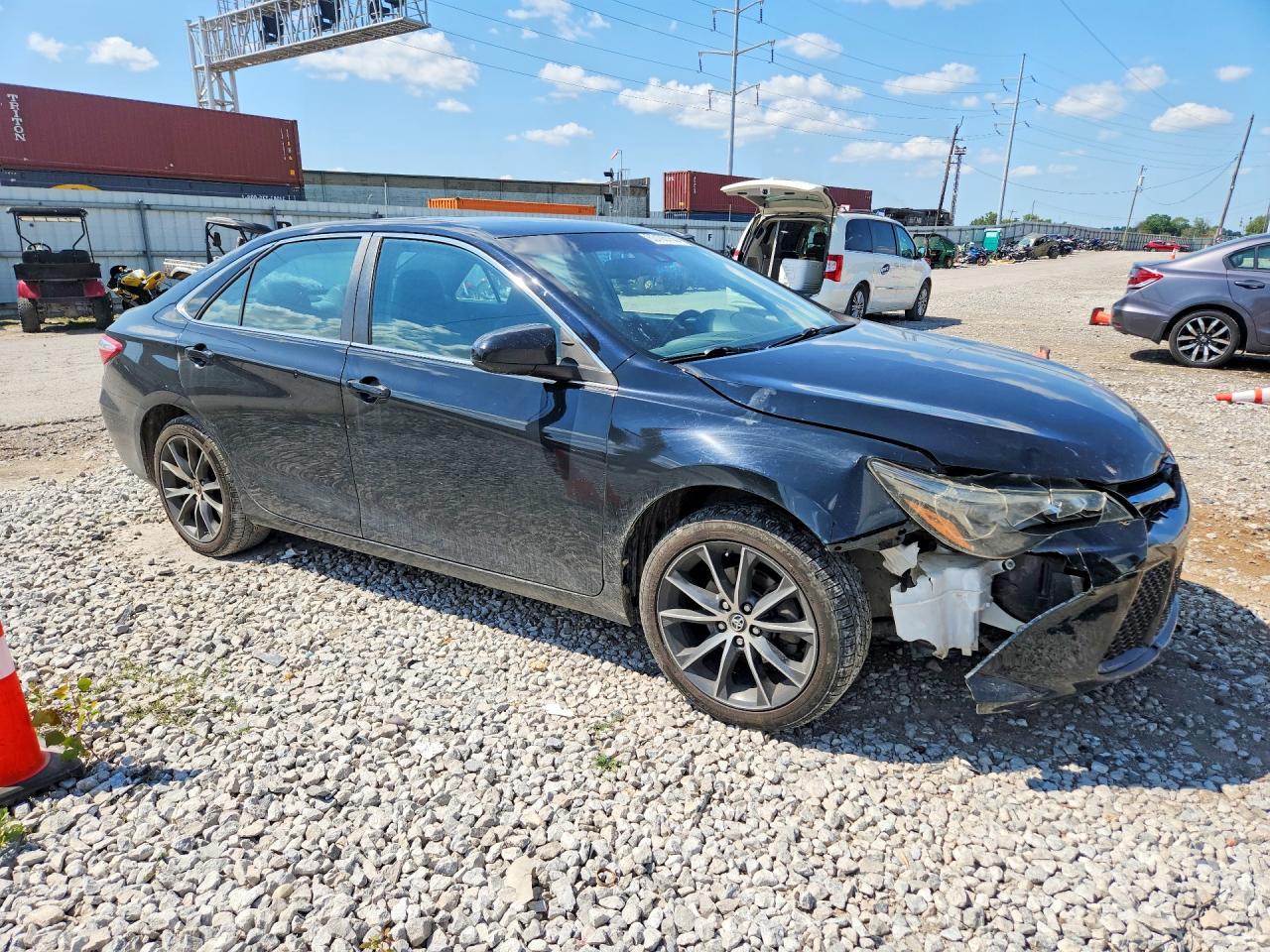 2017 TOYOTA CAMRY XSE V6 — снимка 4