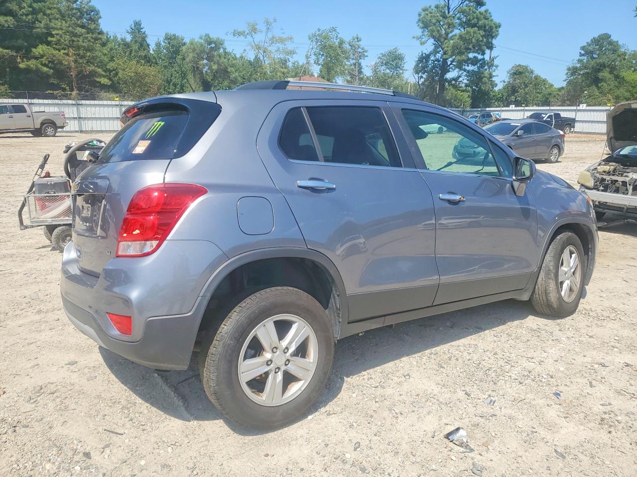 2020 CHEVROLET TRAX 1LT — снимка 3
