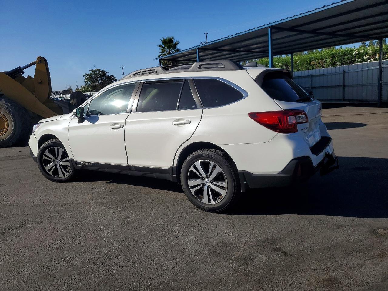 2018 SUBARU OUTBACK 2.5I LIMITED — снимка 2
