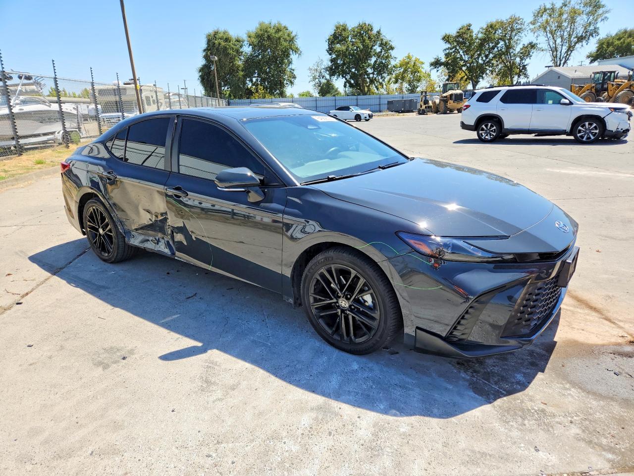 2026 TOYOTA CAMRY SE — снимка 4