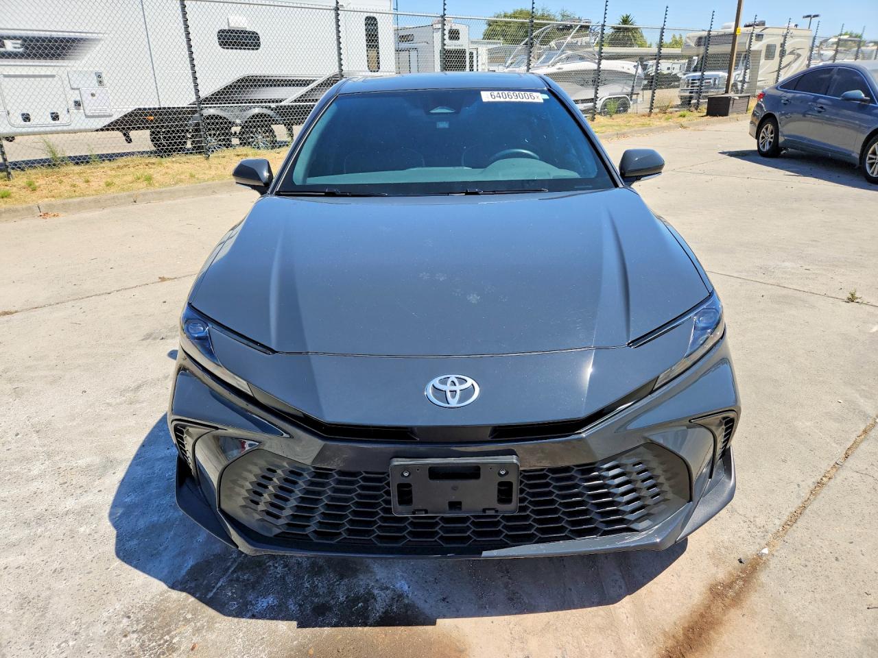 2026 TOYOTA CAMRY SE — снимка 5