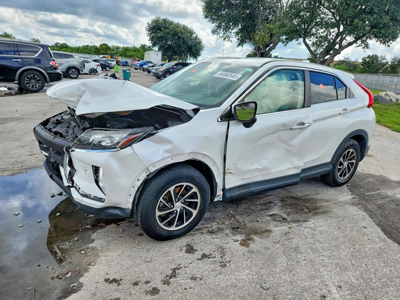 2020 MITSUBISHI ECLIPSE CROSS ES FWD