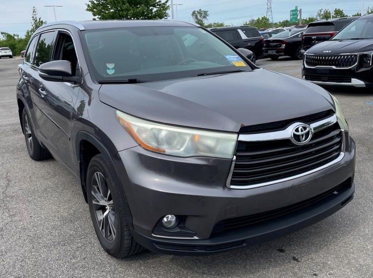 2016 TOYOTA HIGHLANDER XLE