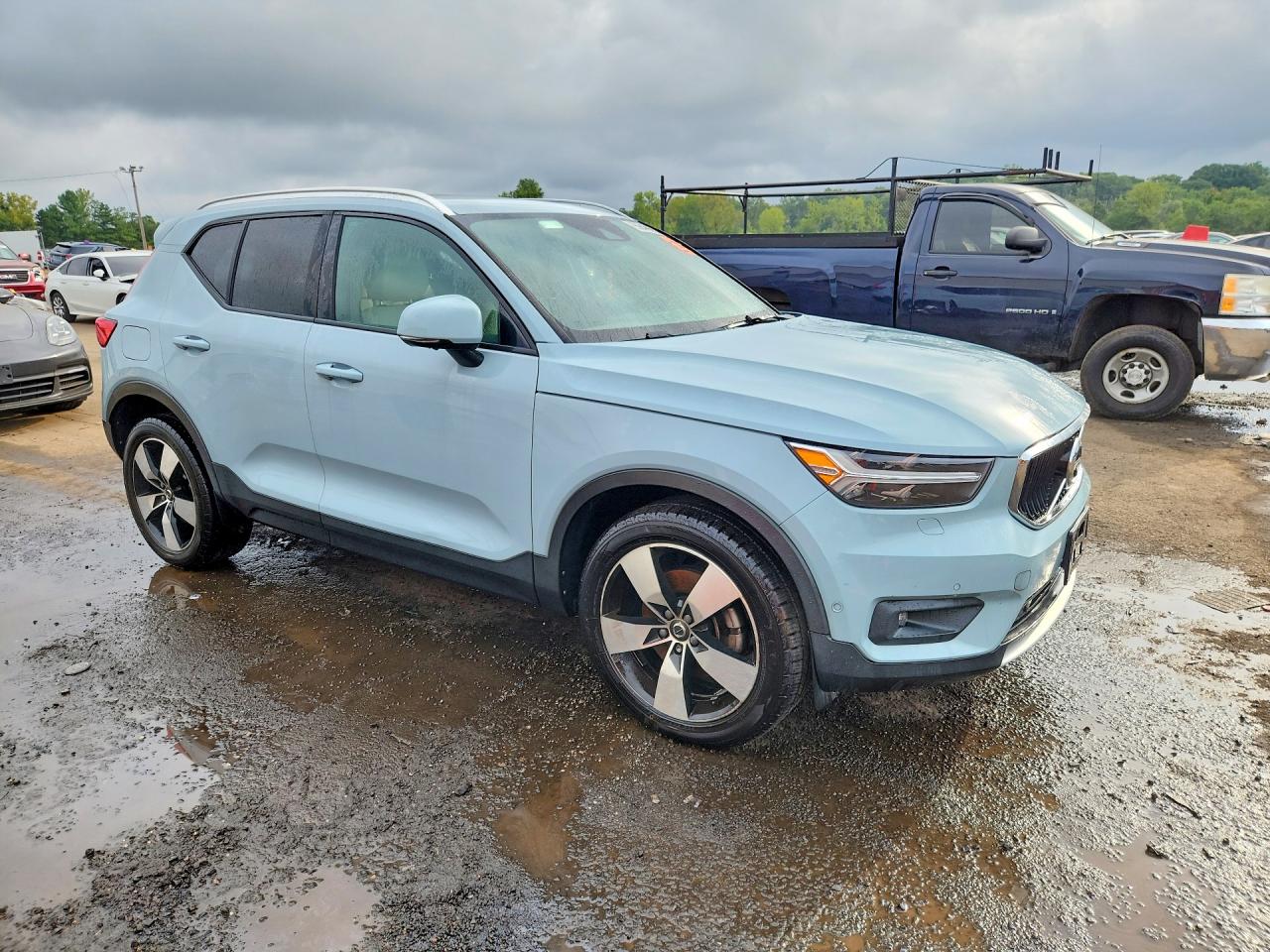 2019 VOLVO XC40 T5 MOMENTUM — снимка 4