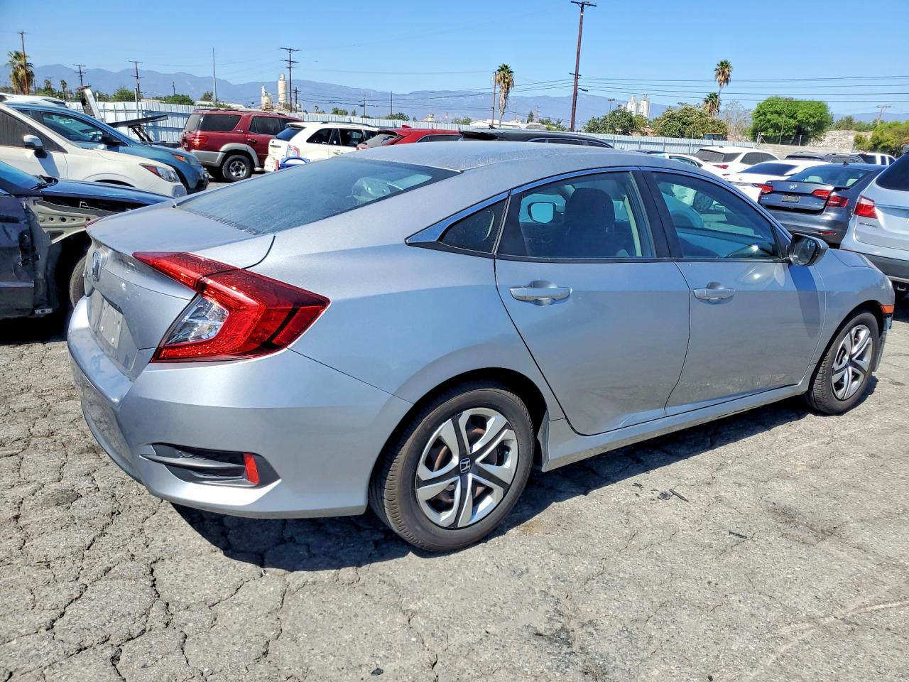 2018 HONDA CIVIC LX — снимка 3