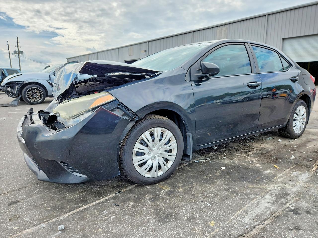 2015 TOYOTA COROLLA LE