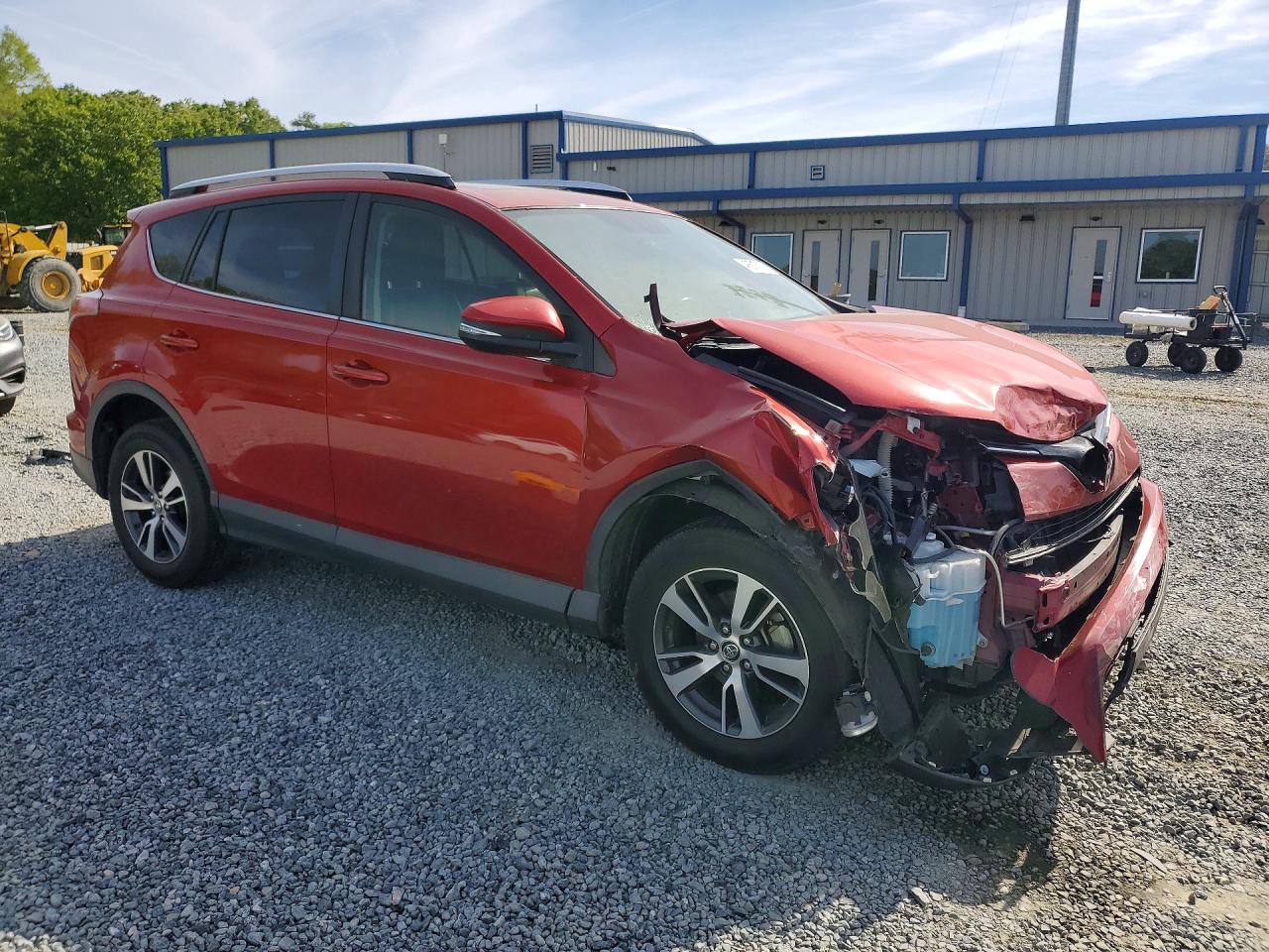 2016 TOYOTA RAV4 XLE — снимка 4