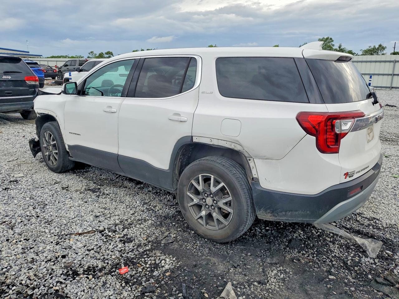 2021 GMC ACADIA SLE — снимка 2
