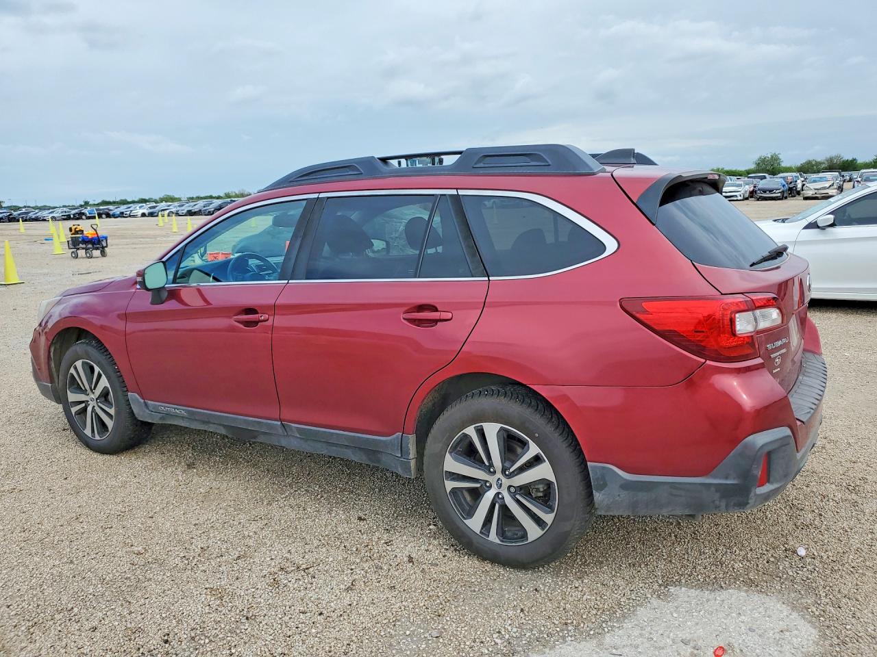 2018 SUBARU OUTBACK 2.5I LIMITED — снимка 2