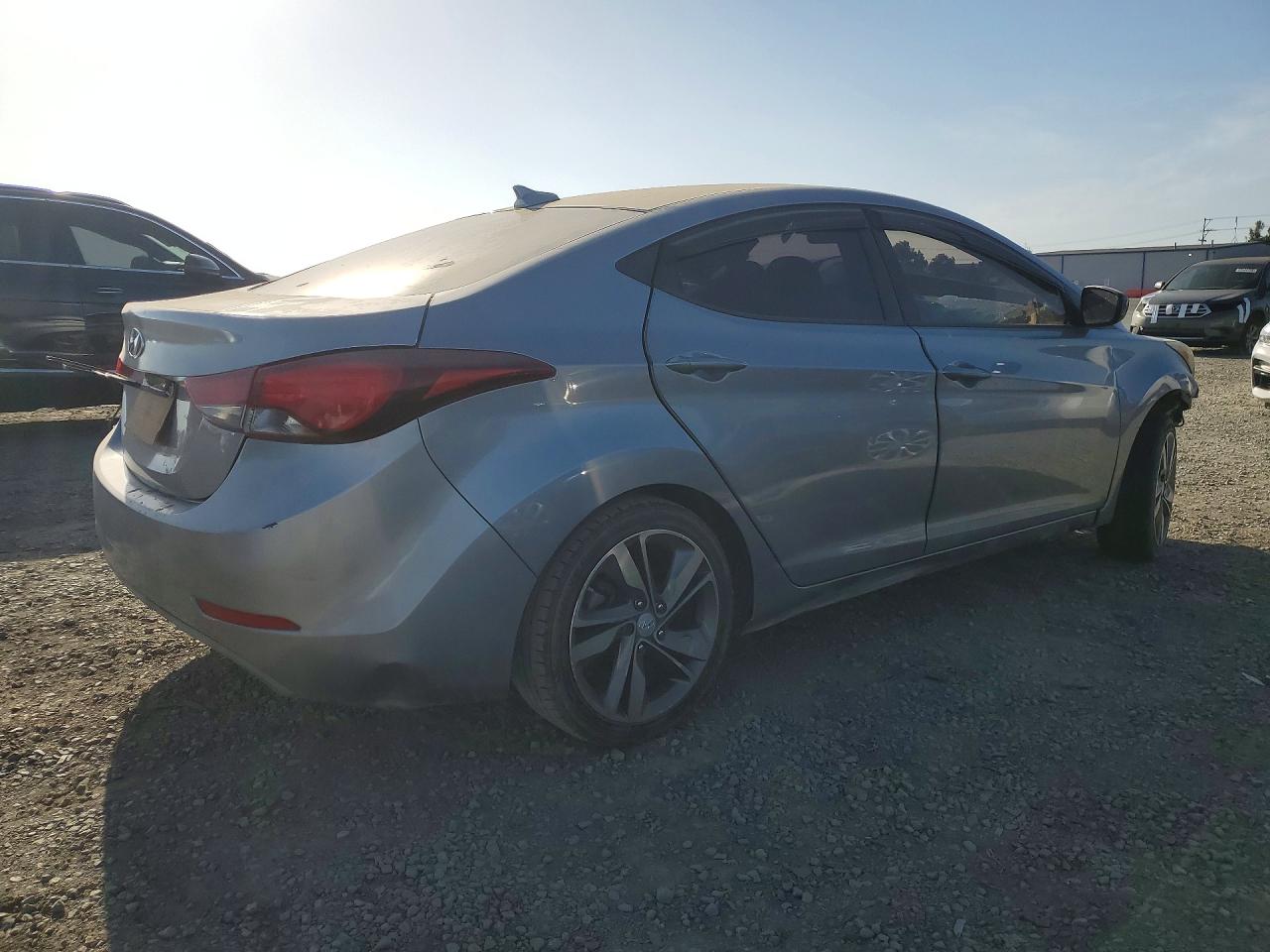 2016 HYUNDAI ELANTRA SE — снимка 3