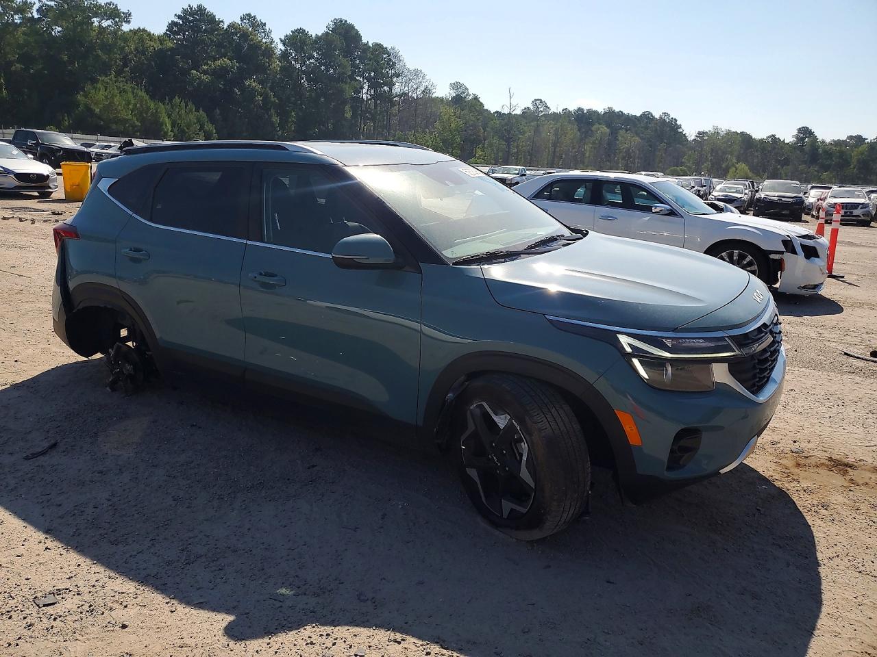 2025 KIA SELTOS EX — снимка 4