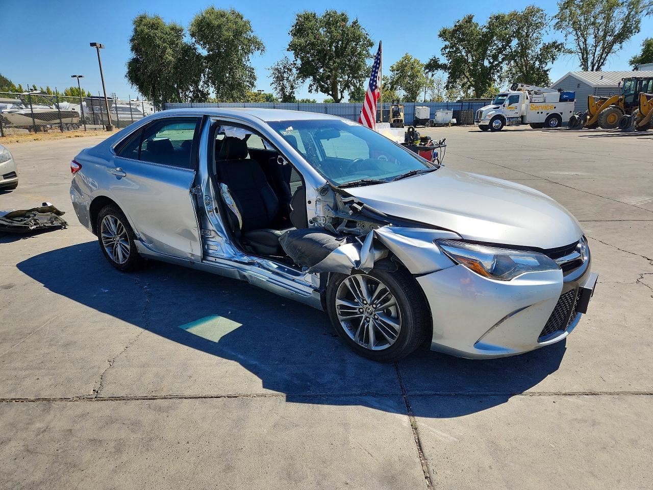 2016 TOYOTA CAMRY SE — снимка 4