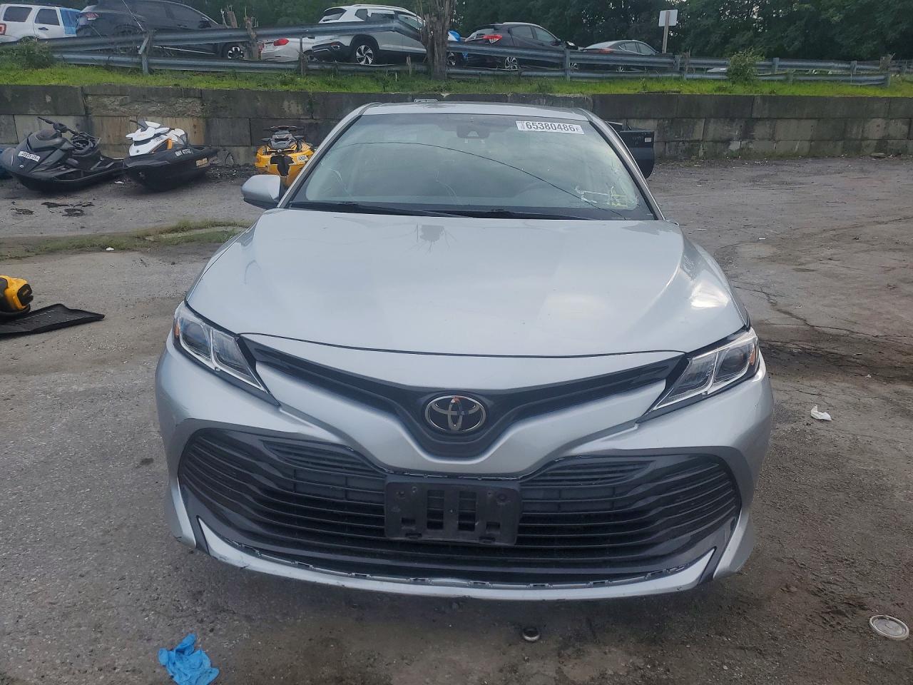 2018 TOYOTA CAMRY LE — снимка 5