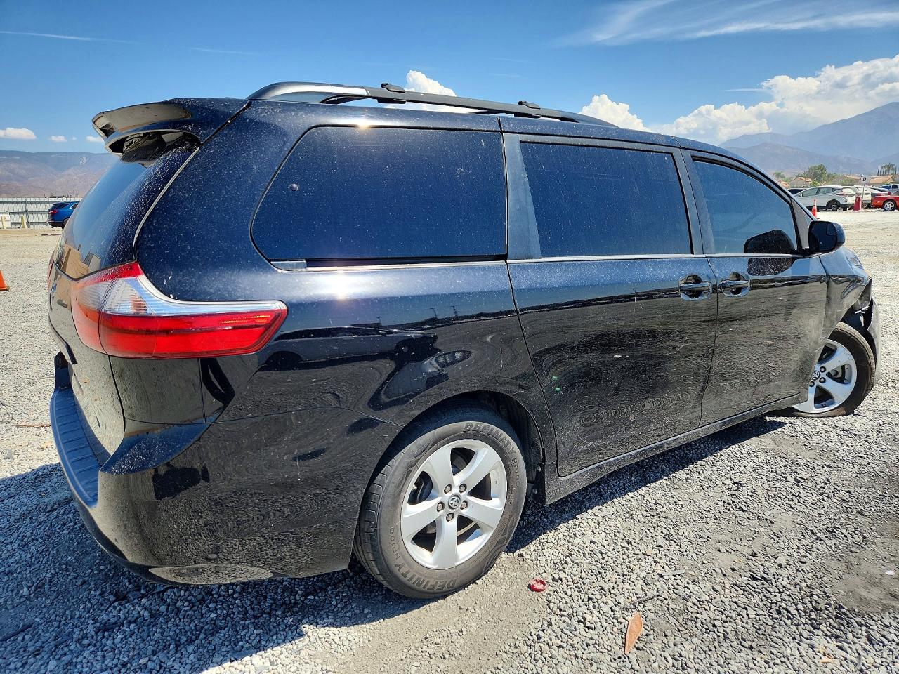 2020 TOYOTA SIENNA LE — снимка 3