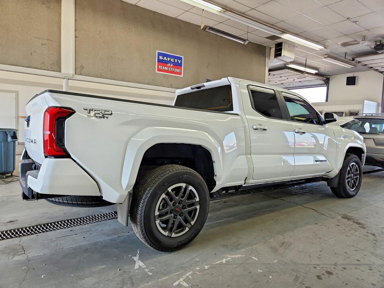 2024 TOYOTA TACOMA TRD SPORT — снимка 3