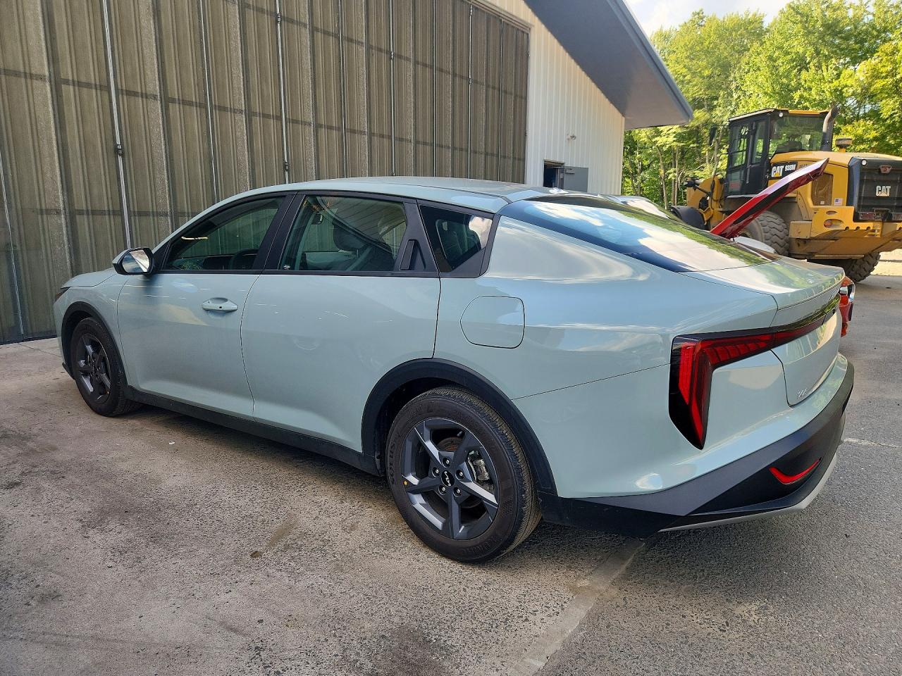 2025 KIA K4 LXS — снимка 2