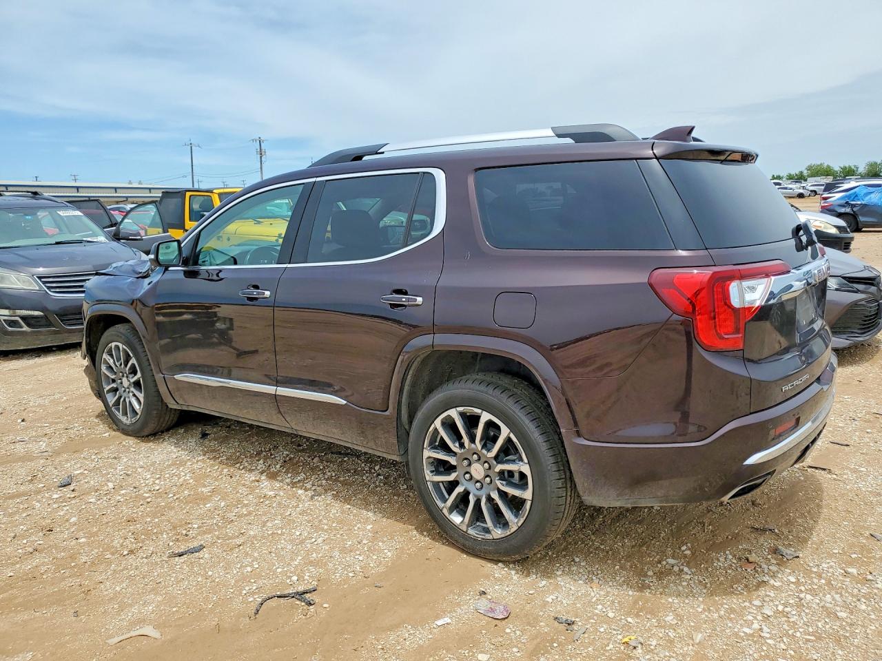 2020 GMC ACADIA DENALI — снимка 2