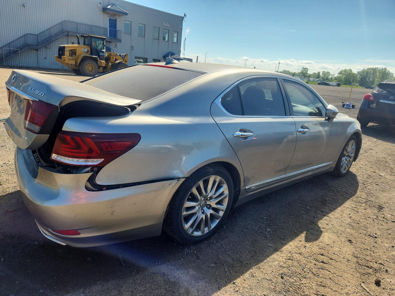 2015 LEXUS LS 460 — снимка 3