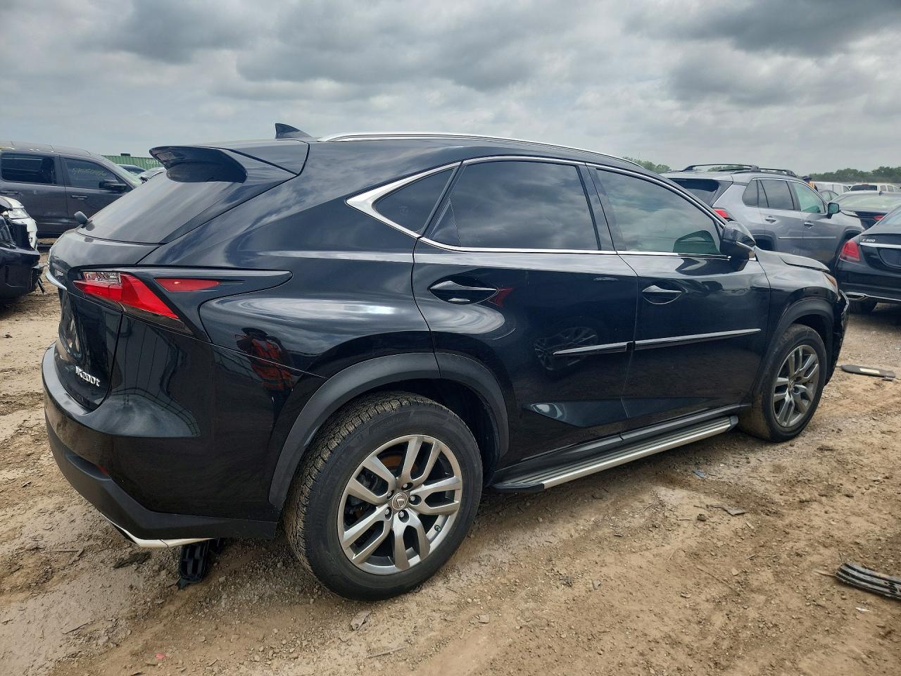 2015 LEXUS NX 200T — снимка 3