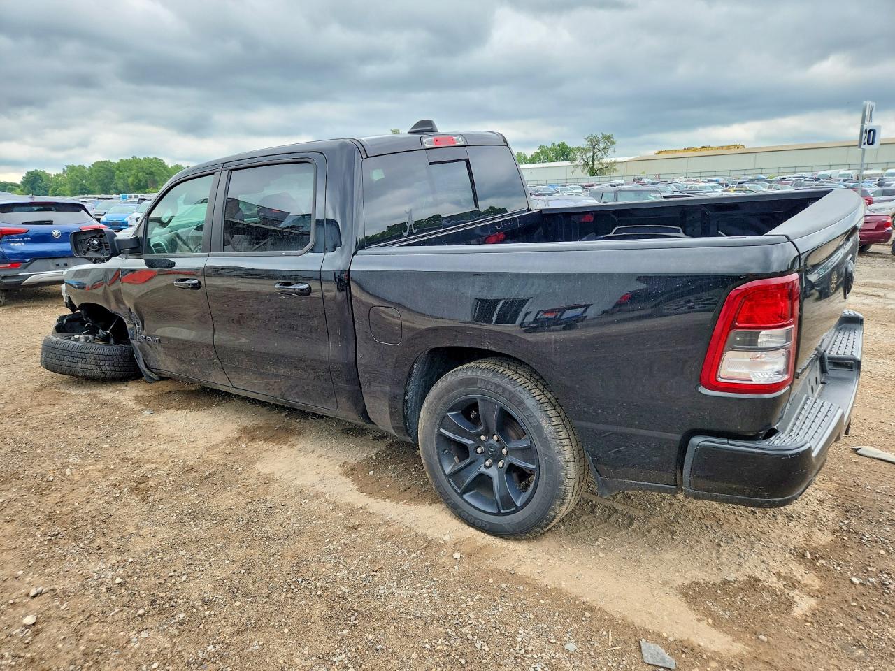 2021 RAM 1500 BIG HORN/LONE STAR — снимка 2