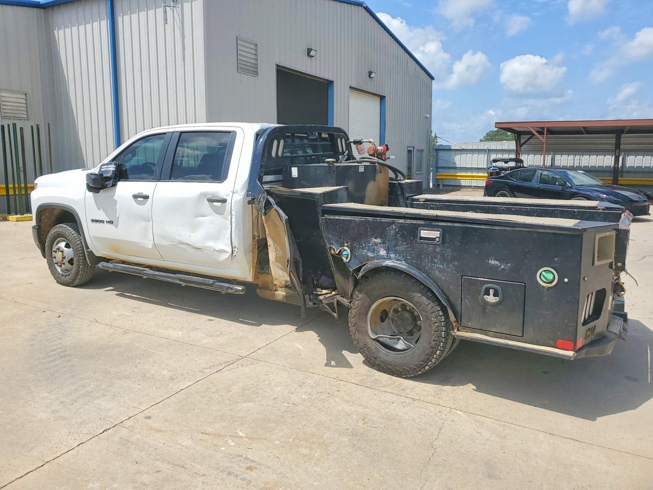 2020 CHEVROLET SILVERADO K3500 — снимка 2