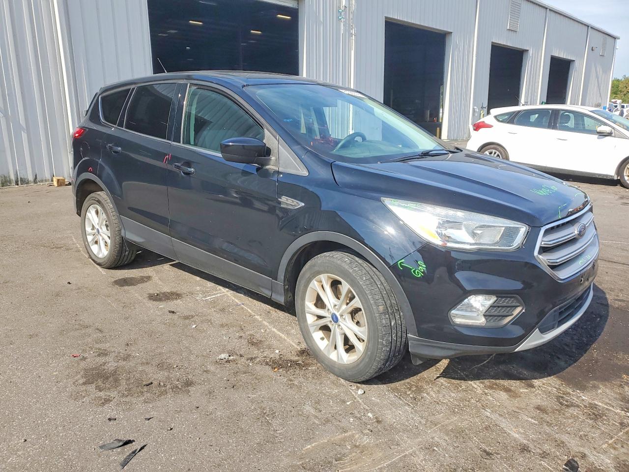 2017 FORD ESCAPE SE — снимка 4