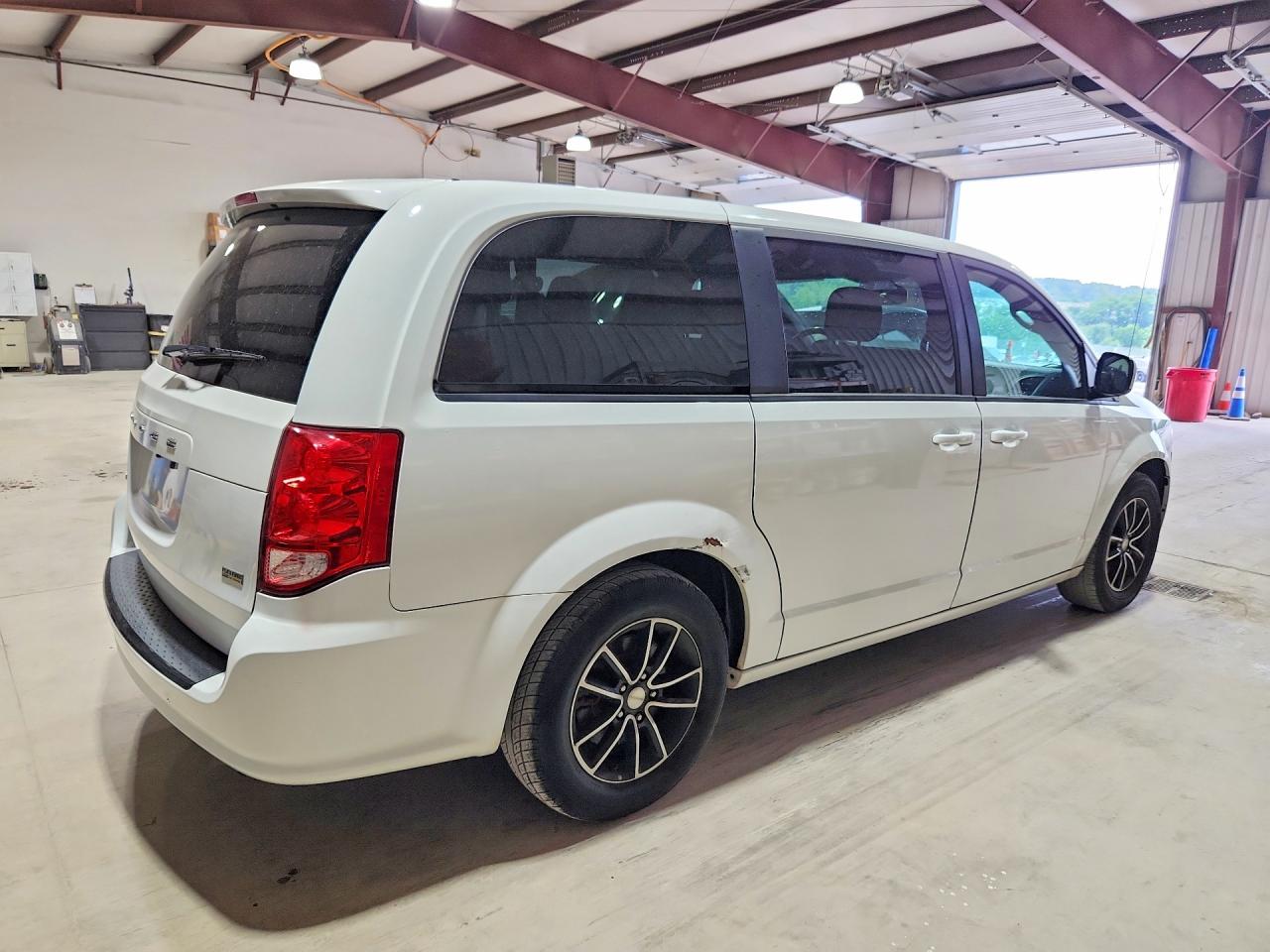 2018 DODGE GRAND CARAVAN SE — снимка 3