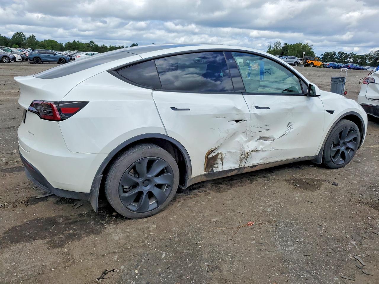 2023 TESLA MODEL Y — снимка 3