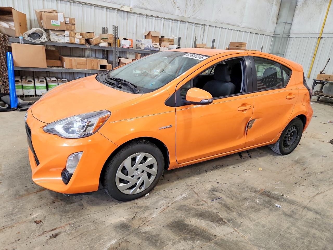 2015 TOYOTA PRIUS C THREE
